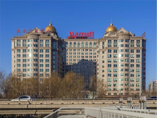 温州学生校服定做生产厂家